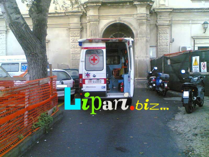 118, ambulanza senza parcheggio 