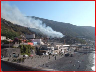 Acquacalda, piromani in azione