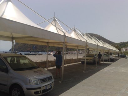 La festa degli ambulanti e le bandiere blu