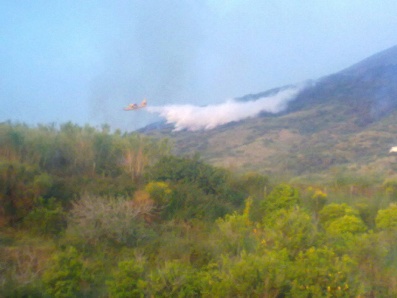 Stromboli, forte boato e panico tra i turisti