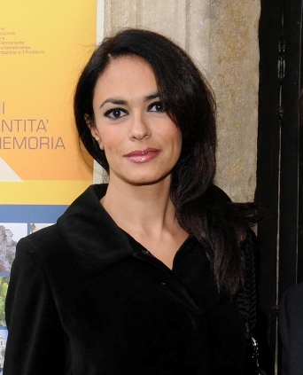 Maria Grazia Cucinotta a Panarea 