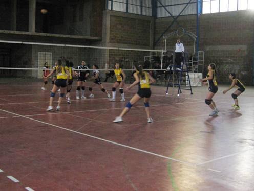 Volley femminile, Cutimare recupera