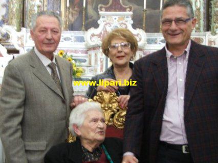 Si sono svolti i funerali di nonna Eugenia