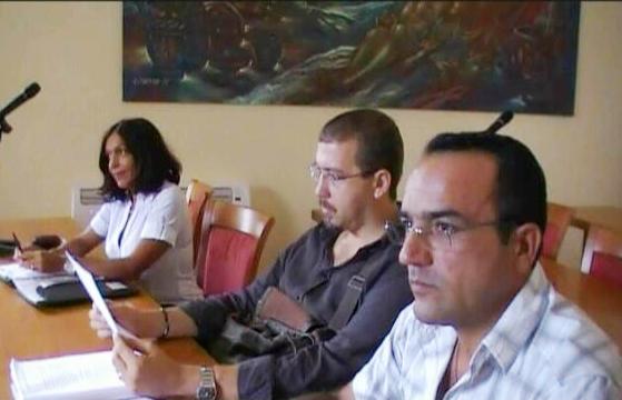 Consiglio: Megna si astiene, Fonti no
