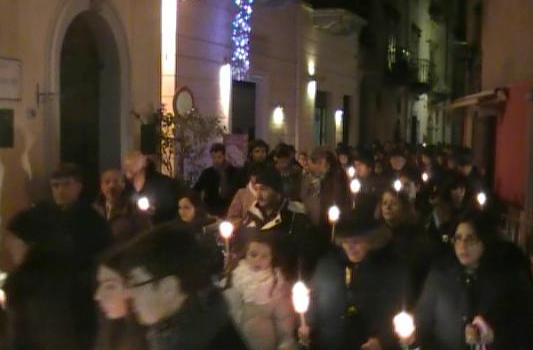 Stasera la fiaccolata della legalità