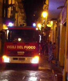 Principio di incendio al corso