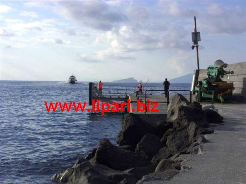 Eolie, isolate solo Alicudi e Stromboli 