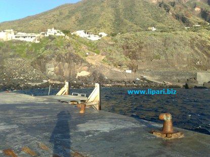 Ginostra e Stromboli, opere in...porto