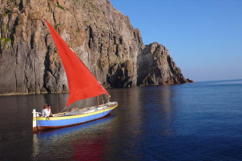 “Fughe e Approdi”: Giovanna Taviani alle Isole Eolie