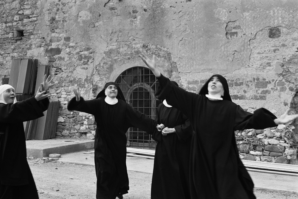 “Di vari credi”: il mondo monastico femminile nelle fotografie di Sabastiana Papa	1° Parte