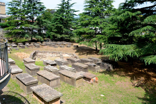 Lipari: il Parco Archeologico della Contrada Diana