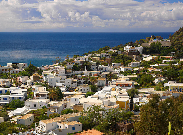 Panarea è ... "Petrolio"