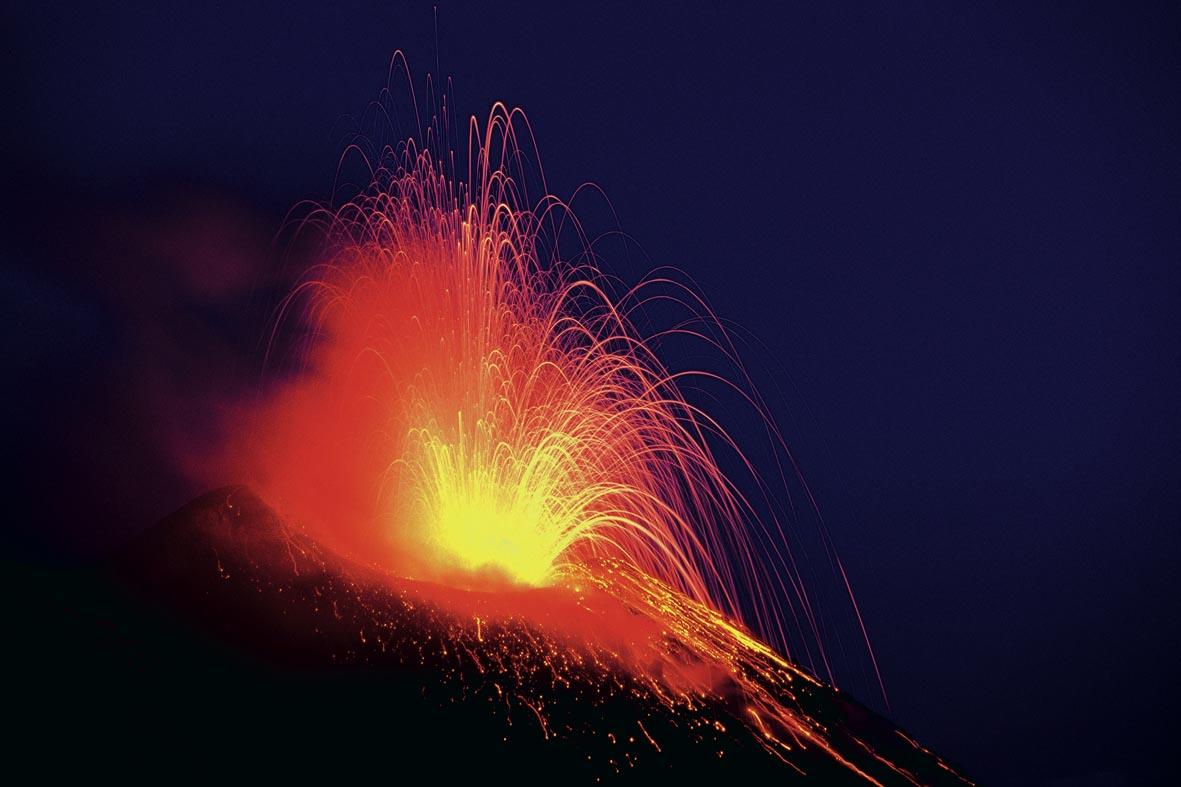 Emozioni di notte: l'ascesa ai vulcani