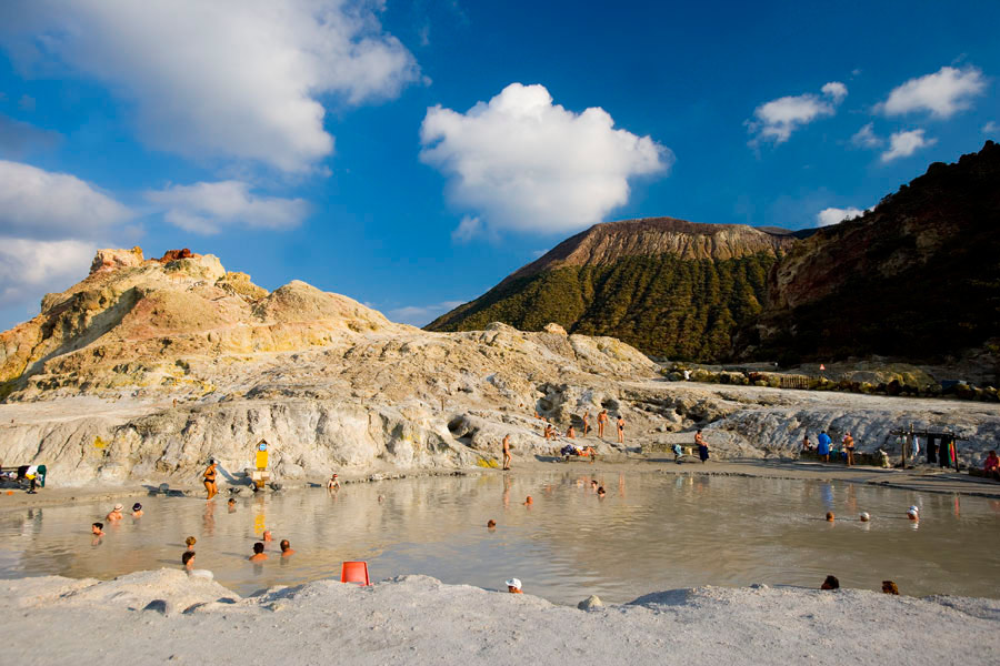 Le 14 migliori terme d'Italia: in classifica anche Vulcano