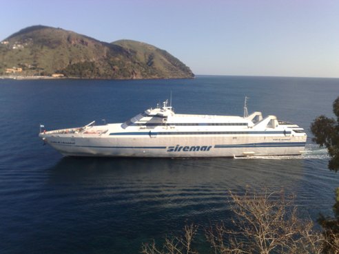 Nave veloce salta Vulcano, inchiesta Cp