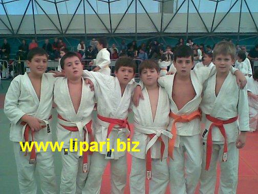 Judo, due argenti e due bronzi per gli eoliani