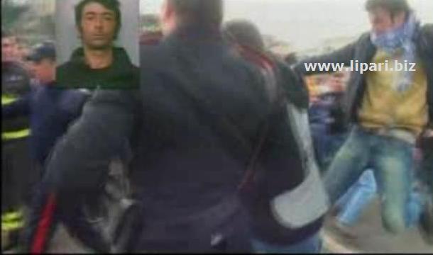 Arresto Cannistrà, l'aggressione al porto