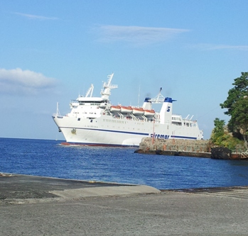 Il Laurana passerà anche da Ginostra