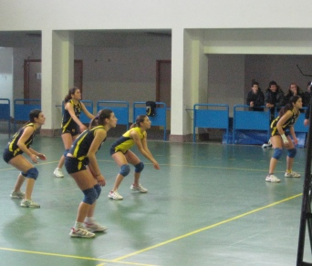 Volley, prima vittoria del Meligunis