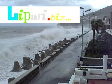 Acquacalda, lavori via mare