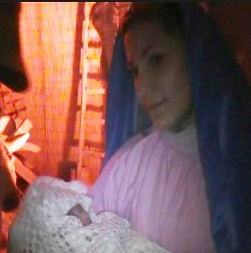 La piccola Marta nel presepe vivente