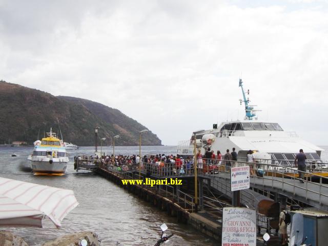 Trasporti e turismo, di male in peggio