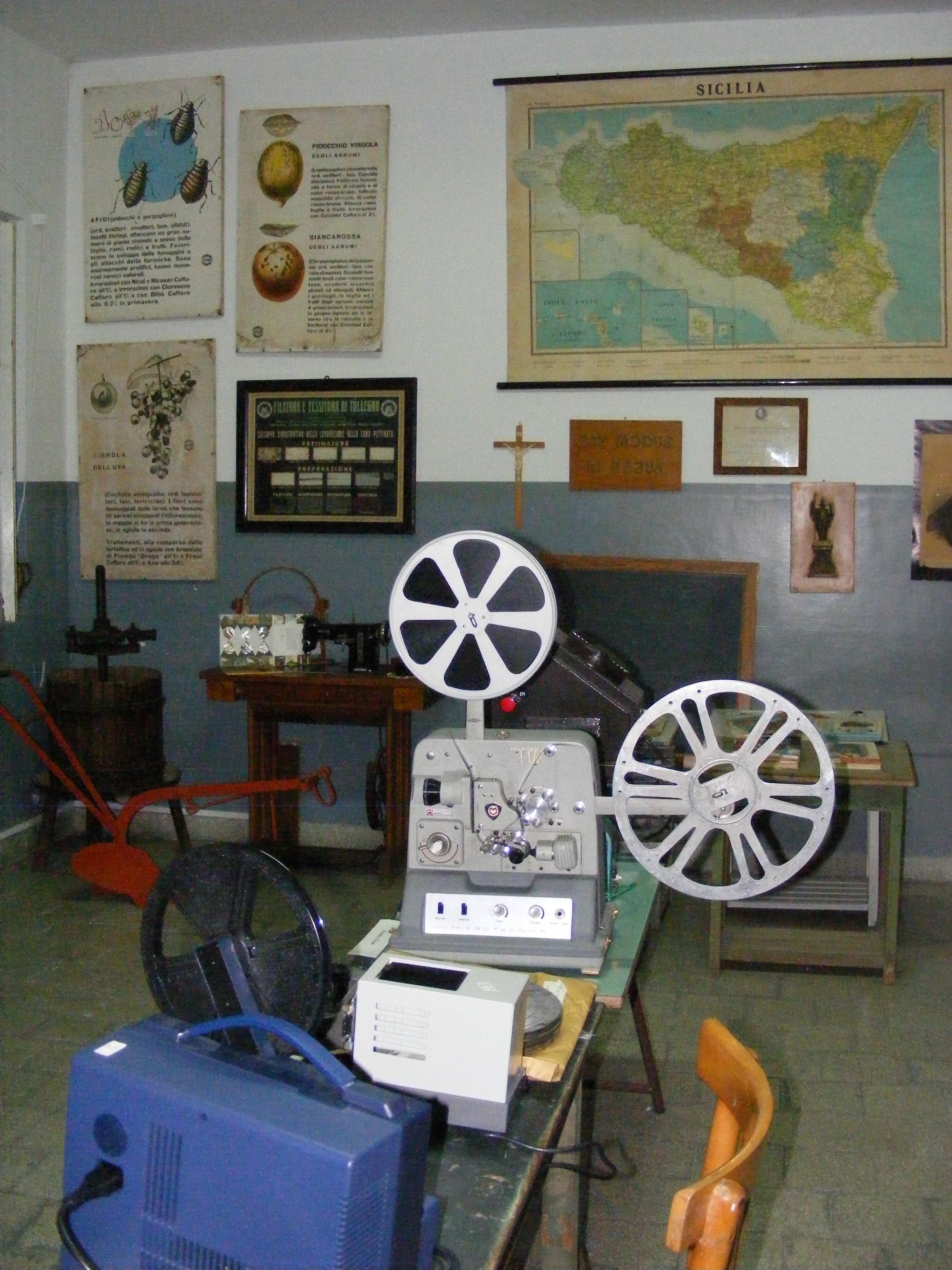 A Malfa uno dei primi musei scolastici