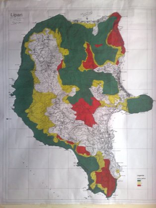 Parco, "La Voce Eoliana" dice no