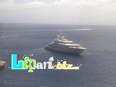 Signori, il " Pelorus" a Lipari