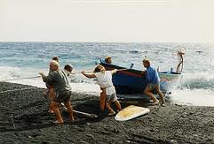 Stromboli, un'area a Scari per i pescatori