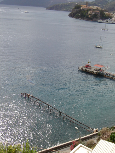 Riparato il pontile della navi cisterna