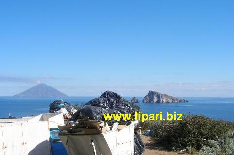 Panarea, rifiuti, un decreto ad hoc della regione