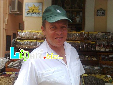 Lipari,shopping in centro per i reali di Giordania