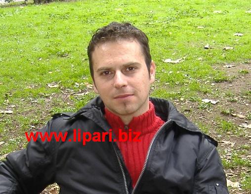 Lipari, auguri al neo-dottore Dario Sciacchitano