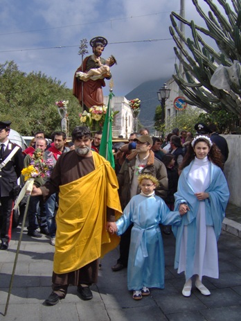 La tavolata di San Giuseppe a Malfa