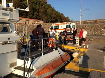 Soccorso marittimo a bordo di un peschereccio