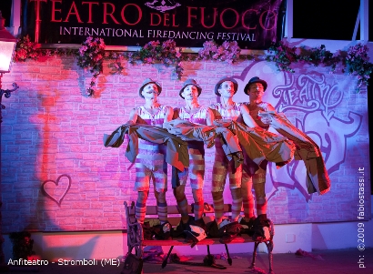 Teatro del Fuoco, aprono polacchi Teatr Akt