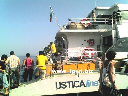 Ustica Lines, giornata ...nera