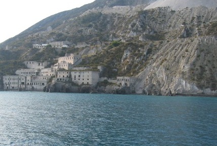 Porticello, gara smantellamento pontili da rifare