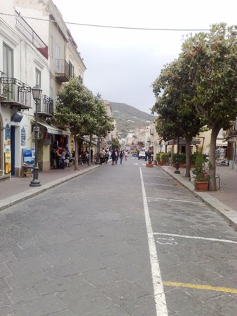 Da oggi Ztl / Area pedonale sul Corso